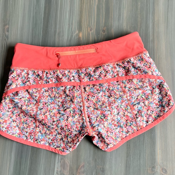 Lululemon Run: Speed Short *4-way Stretch Prism Petal Multi / Atomic Red… - Picture 12 of 13